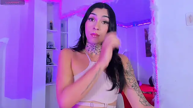 Camila Coxx online show from October 19, 2025, 8:42 pm