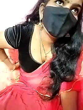 Snapshot of melina214 chatting on January 28, 2025, 4:41 pm melina214 online show from January 28, 2025, 4:41 pm