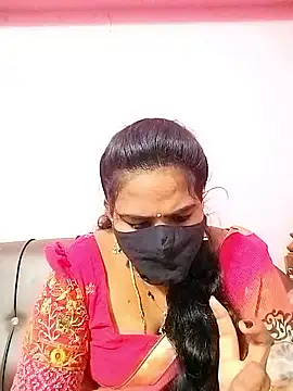 Snapshot of melina214 chatting on October 9, 2025, 3:37 am melina214 online show from October 9, 2025, 3:37 am