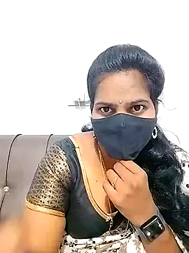 melina214 online show from February 2, 2026, 3:38 am