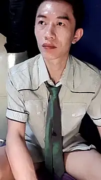 JJjing online show from September 18, 2025, 8:05 am