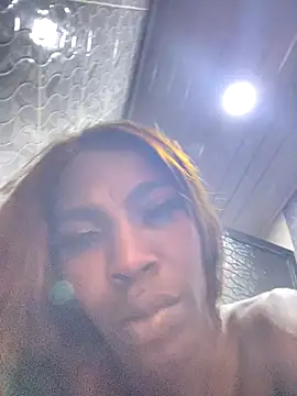 Richchocolatesweet  online show from October 14, 2025, 4:41 pm