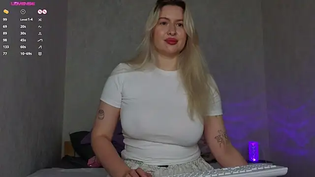 helen frogg online show from October 12, 2025, 8:08 pm