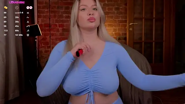 helen frogg online show from November 17, 2025, 7:41 pm