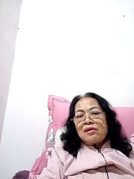 Hotestlove online show from February 24, 2025, 3:12 am