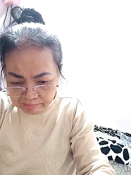 Hotestlove online show from February 7, 2026, 10:13 pm