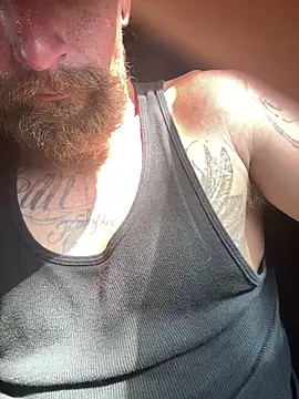 Crackkers online show from June 3, 2026, 5:18 pm