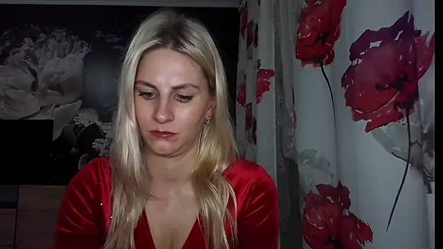 Snapshot of DagmarieFlirt chatting on November 15, 2025, 7:21 pm DagmarieFlirt online show from November 15, 2025, 7:21 pm