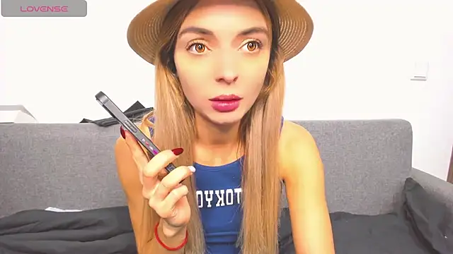  ellen meow  online show from December 5, 2024, 7:28 pm