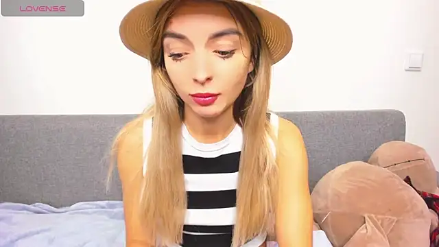  ellen meow  online show from December 10, 2024, 9:11 pm