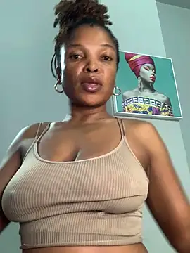 Snapshot of slimcateee chatting on February 22, 2025, 4:40 pm slimcateee online show from February 22, 2025, 4:40 pm