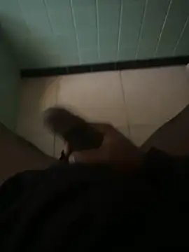 Snapshot of Lmkulike chatting on January 27, 2025, 2:24 pm Lmkulike online show from January 27, 2025, 2:24 pm