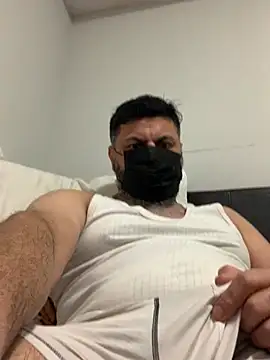 Snapshot of drain-my-balls chatting on December 14, 2024, 3:15 pm drain-my-balls online show from December 14, 2024, 3:15 pm