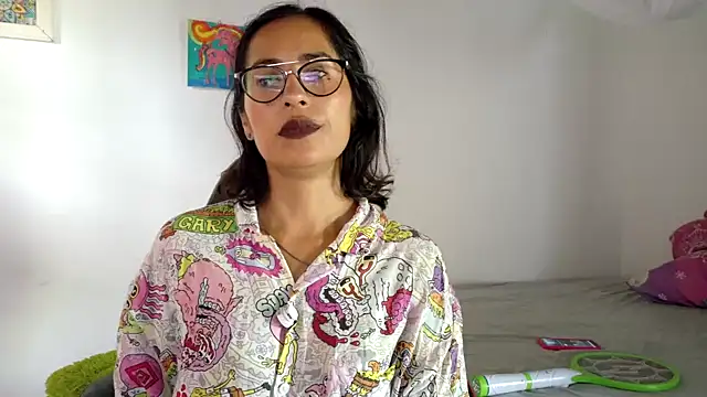 fantasty nylon online show from May 21, 2026, 1:40 pm