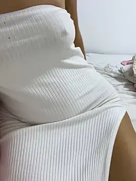 Snapshot of Isabellafantazy chatting on December 23, 2024, 8:25 pm Isabellafantazy online show from December 23, 2024, 8:25 pm