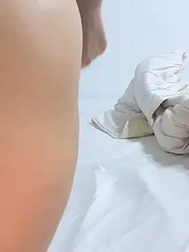 Snapshot of Isabellafantazy chatting on February 19, 2025, 5:38 pm Isabellafantazy online show from February 19, 2025, 5:38 pm