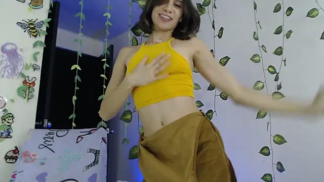 Snapshot of reaLISStic chatting on February 3, 2025, 11:36 pm reaLISStic online show from February 3, 2025, 11:36 pm