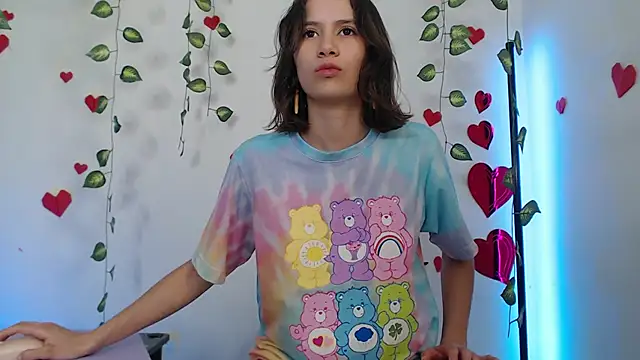 Snapshot of reaLISStic chatting on February 18, 2025, 9:53 pm reaLISStic online show from February 18, 2025, 9:53 pm