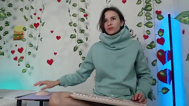 Snapshot of reaLISStic chatting on March 5, 2025, 12:16 am reaLISStic online show from March 5, 2025, 12:16 am