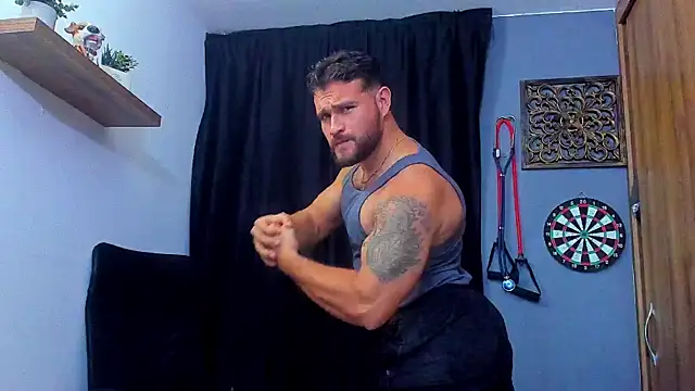 AndrewDiaz online show from April 18, 2026, 7:45 am