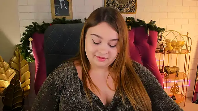 Snapshot of KimberlyMaran chatting on December 15, 2024, 12:06 pm KimberlyMaran online show from December 15, 2024, 12:06 pm