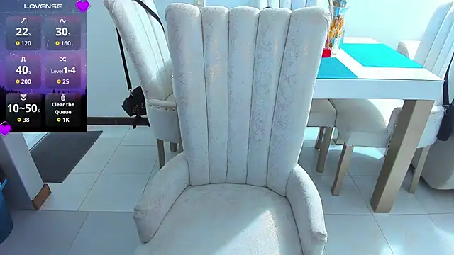 elana kepler online show from April 24, 2026, 8:39 am