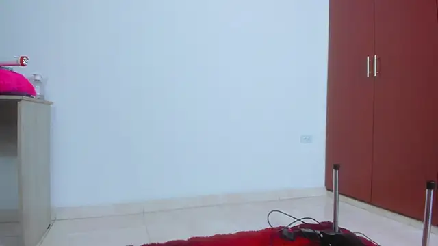tatiana big ass boobs online show from February 5, 2025, 12:38 pm
