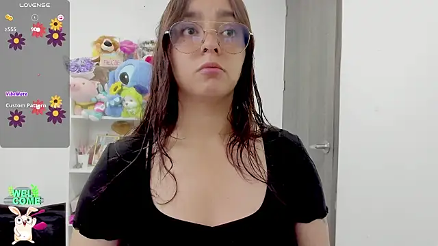 Valery7rose  online show from June 30, 2026, 3:35 pm