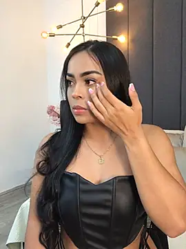 JuanaSimons online show from December 27, 2024, 11:31 pm