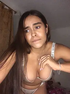 JuanaSimons online show from October 4, 2025, 2:09 am