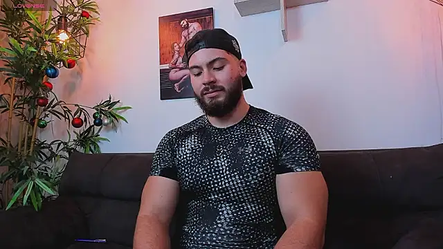 SebastianVilla  online show from March 28, 2026, 11:15 pm