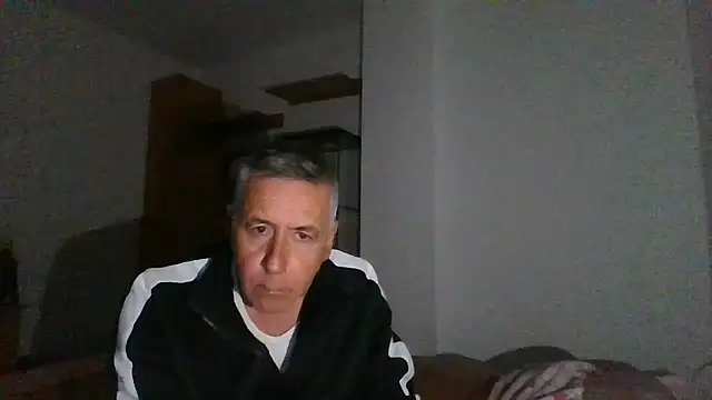 parejamlga58 online show from December 16, 2025, 10:26 pm