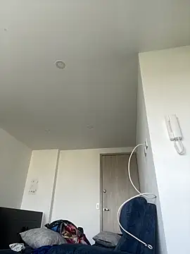 Snapshot of MrsFoucher chatting on February 13, 2025, 12:43 pm MrsFoucher online show from February 13, 2025, 12:43 pm