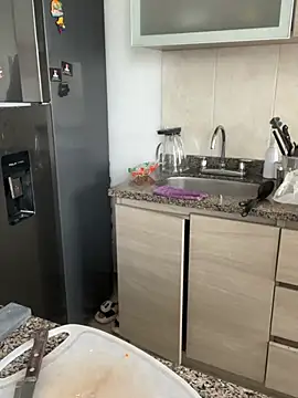 Snapshot of MrsFoucher chatting on March 6, 2025, 5:00 pm MrsFoucher online show from March 6, 2025, 5:00 pm