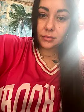 DaisyStreet online show from November 14, 2025, 10:58 am