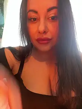 DaisyStreet online show from March 28, 2026, 8:14 am