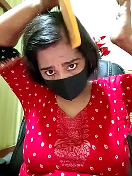 Snapshot of Ritusri_Dotta chatting on May 16, 2026, 6:07 pm Ritusri Dotta online show from May 16, 2026, 6:07 pm