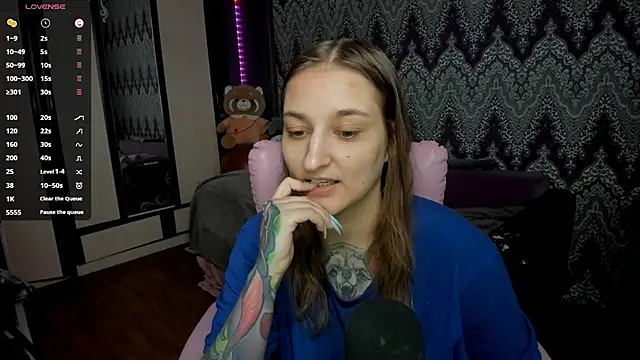 AlexRacc00n online show from December 12, 2024, 6:03 am