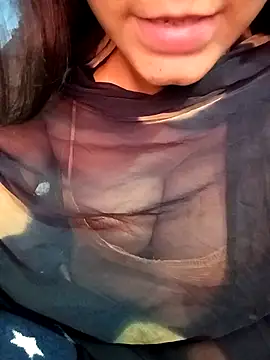 Snapshot of Gulabo-jaan chatting on November 27, 2025, 7:16 pm Gulabo-jaan online show from November 27, 2025, 7:16 pm