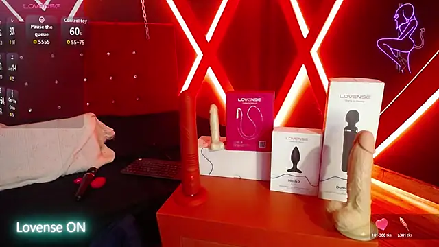 Natasha 699 online show from October 7, 2025, 7:44 pm