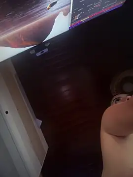 MarianaBenz online show from October 11, 2025, 11:25 pm