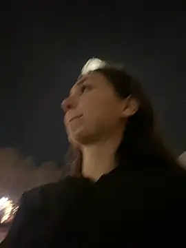 QuitieLia online show from January 6, 2025, 3:08 pm