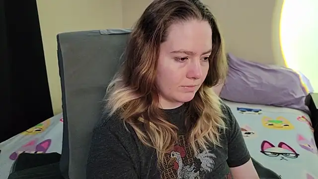 InternetFairy XO online show from April 8, 2026, 5:40 am