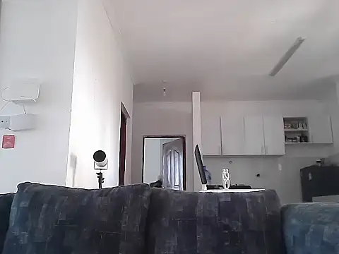 Snapshot of petiteebony_81 chatting on November 28, 2025, 7:00 am petiteebony 81 online show from November 28, 2025, 7:00 am