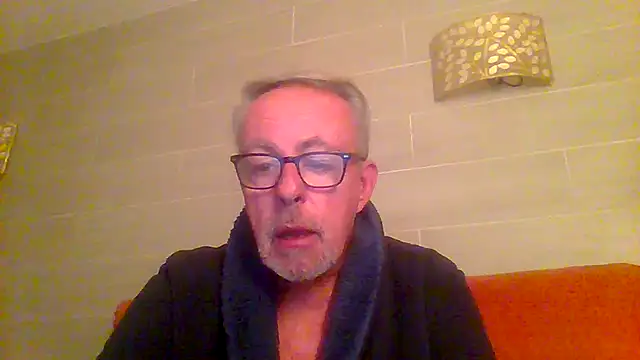 tuggy59 online show from February 25, 2026, 6:12 am