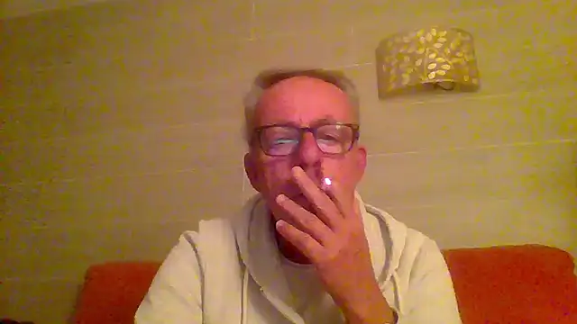 tuggy59 online show from February 27, 2026, 5:29 am