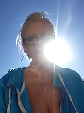 Southern Bella online show from February 2, 2025, 7:46 pm