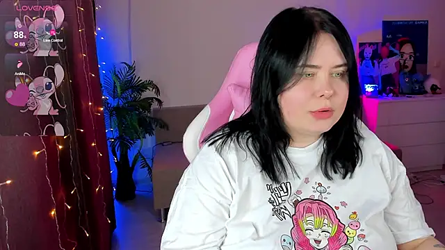 Akemi BBW online show from November 13, 2025, 3:55 pm