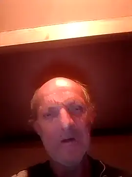 Snapshot of oksana722 chatting on October 8, 2025, 5:16 am oksana722 online show from October 8, 2025, 5:16 am