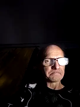 Snapshot of oksana722 chatting on October 9, 2025, 4:49 pm oksana722 online show from October 9, 2025, 4:49 pm